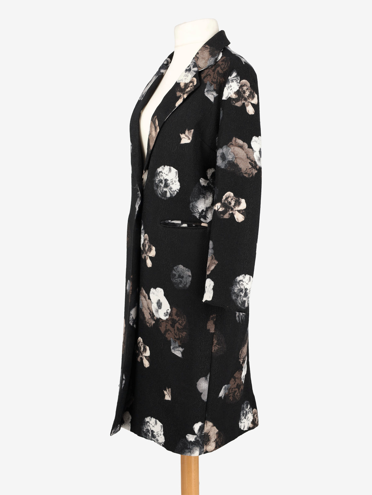 Vintage Flowered Outwear