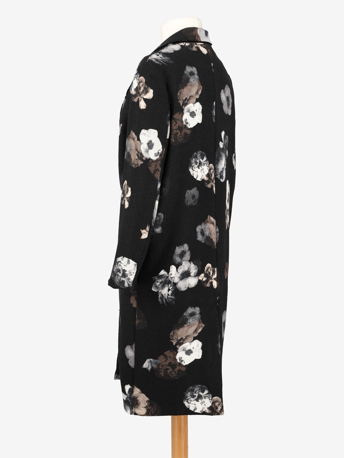 Vintage Flowered Outwear