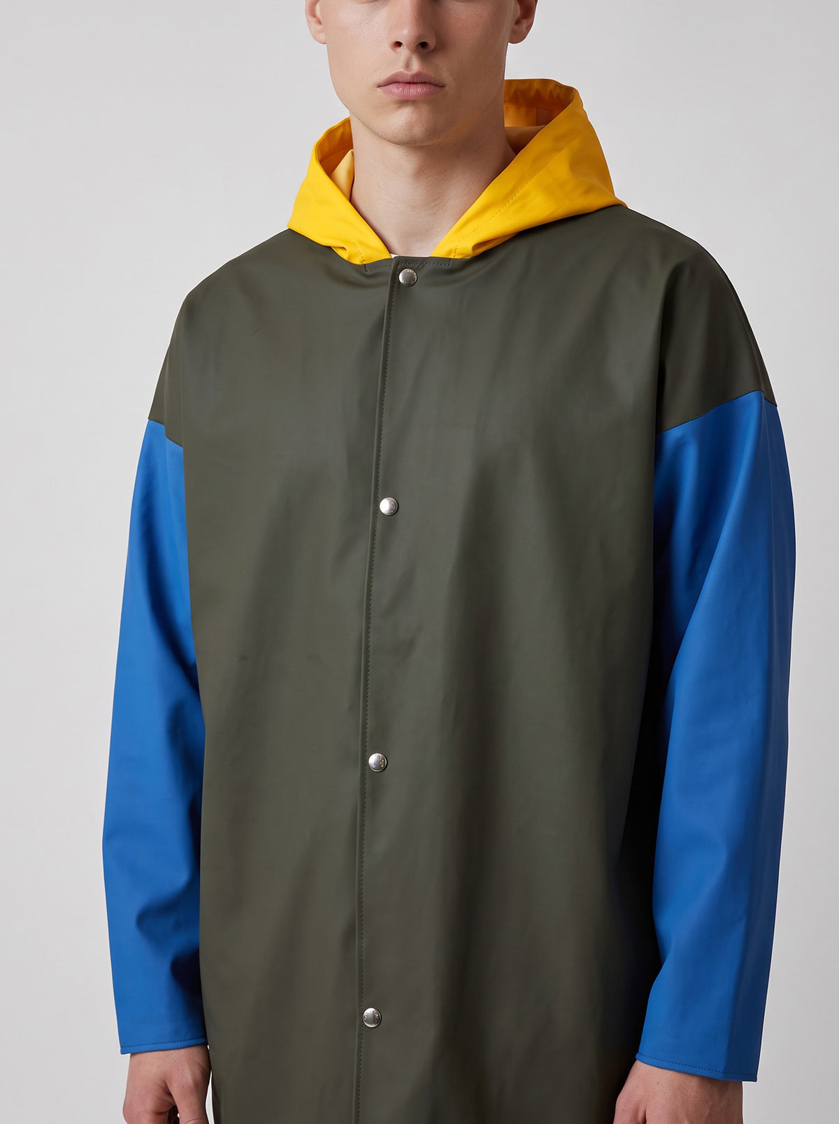 Comme des Garçons Sailor-Inspired Raincoat RU21726.37  Comme des Garçons 
