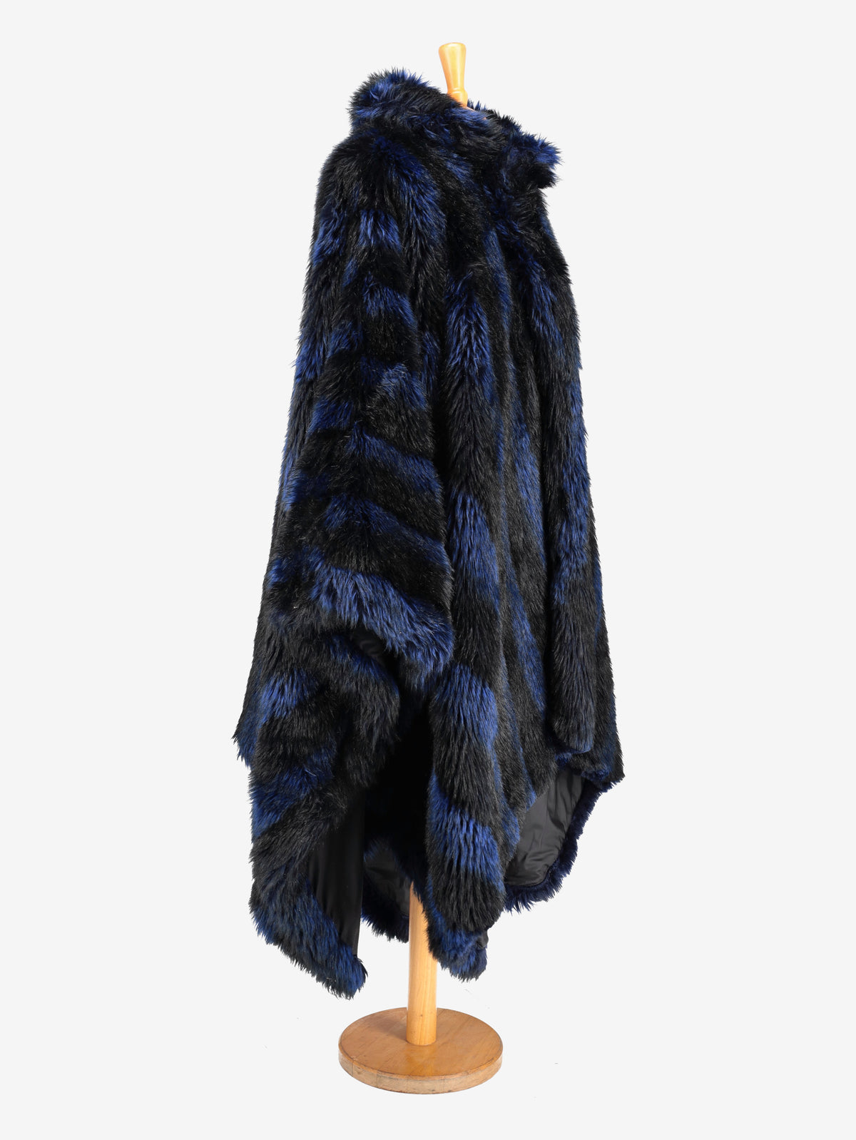 Emporio Armani Faux Fur Oversized Cape CVM24.84.13  Emporio Armani 