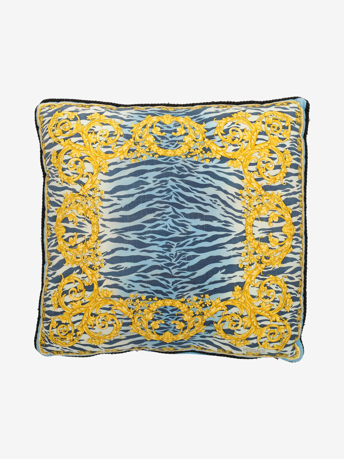 Versace Silk Cushion with Baroque and Tiger Print MR12926.45  Gianni Versace 