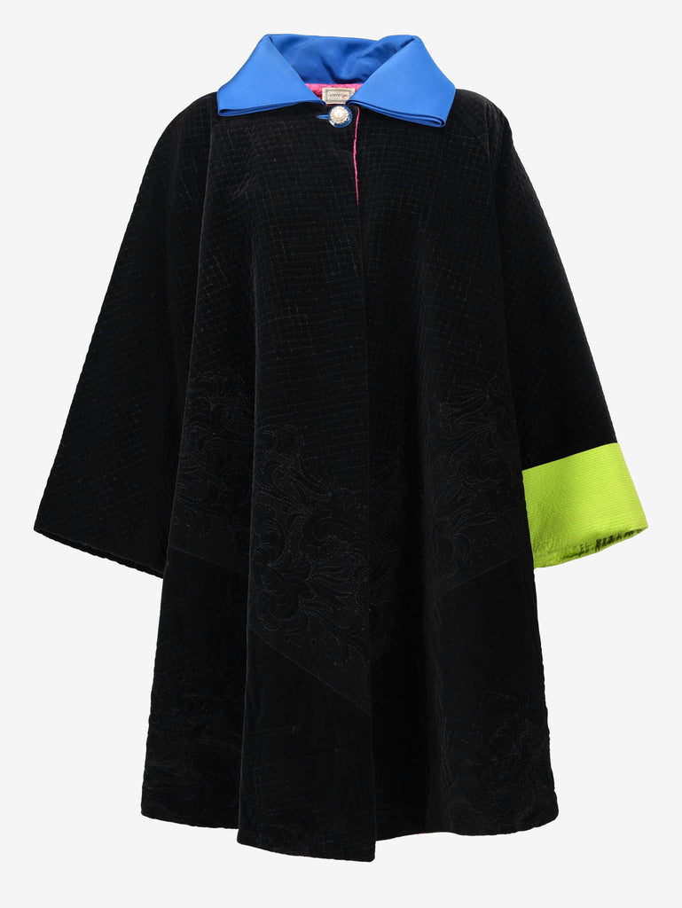 Gianni Versace Matelassé Outwear W04032025_23  Gianni Versace 