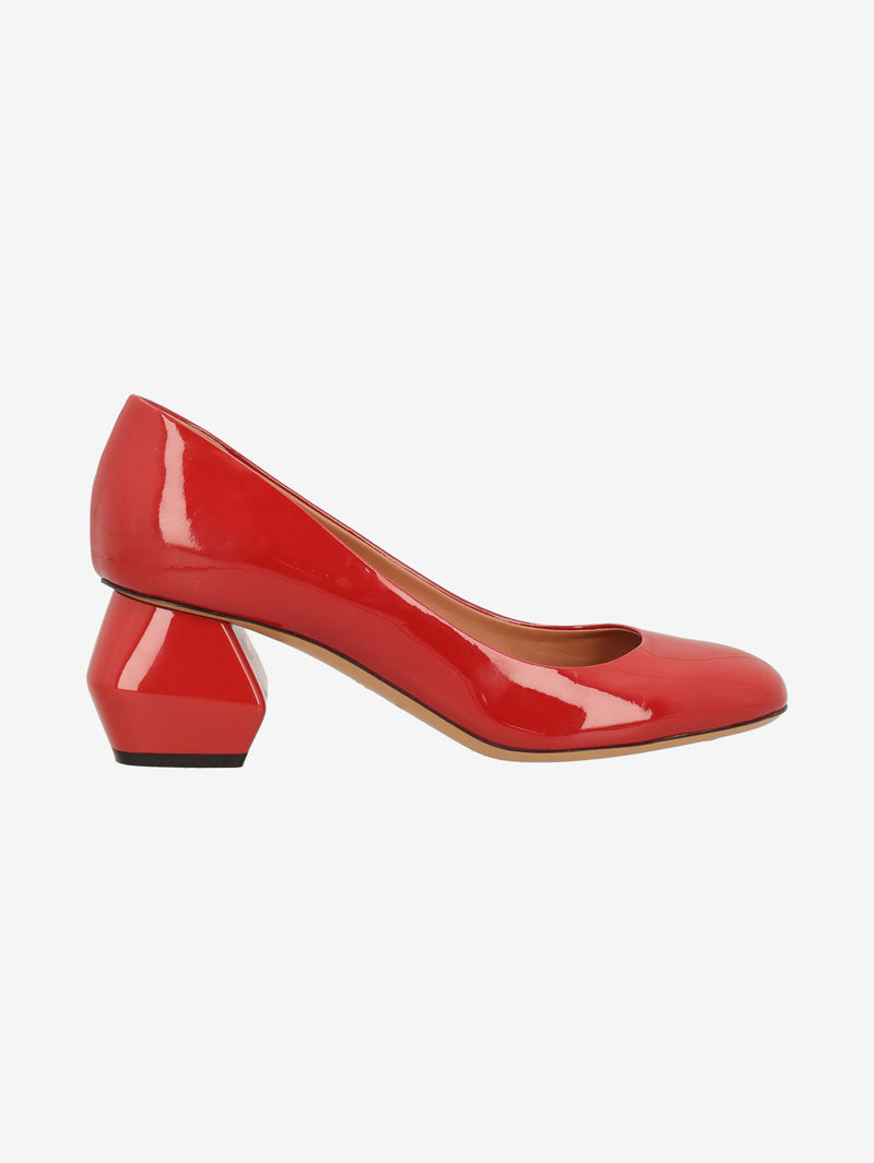 Emporio Armani Red Patent Leather Low-Heel Shoes W7926.13  Giorgio Armani 