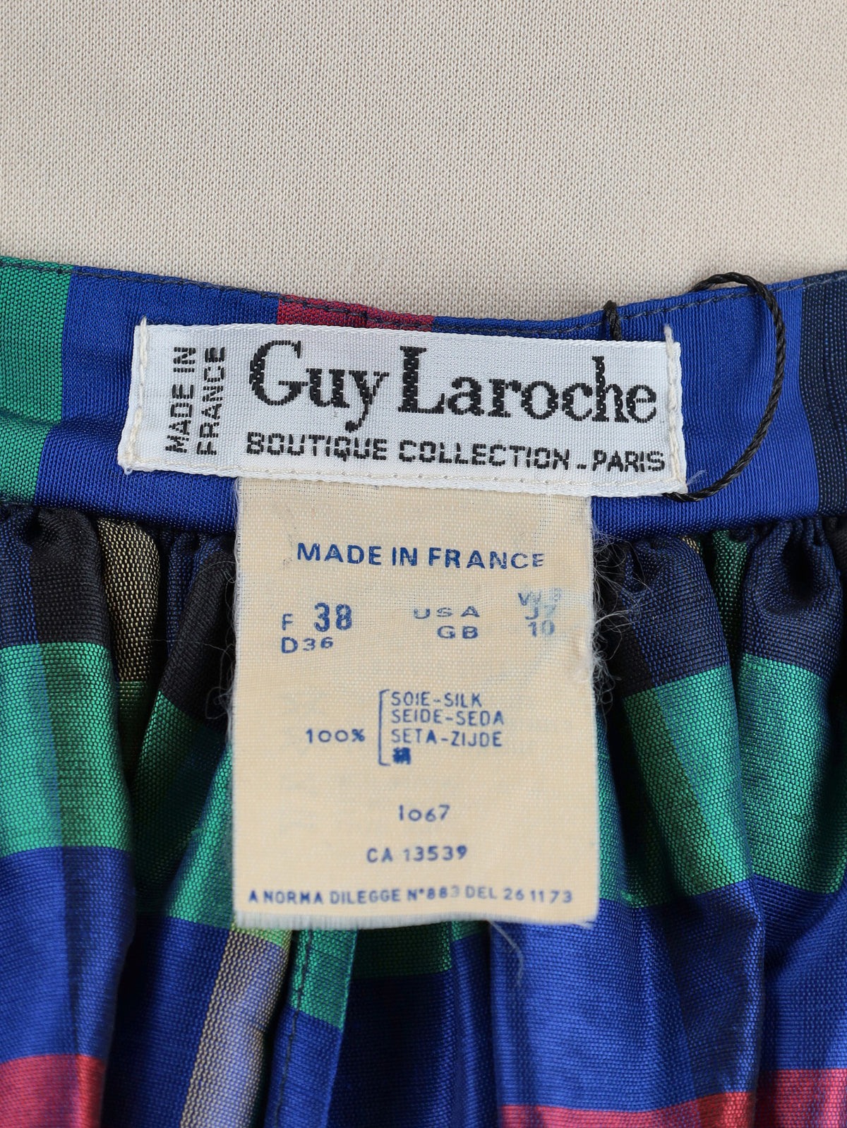 Guy Laroche Vintage Multicolour Asymmetric Check Skirt W191026.15  Guy Laroche 