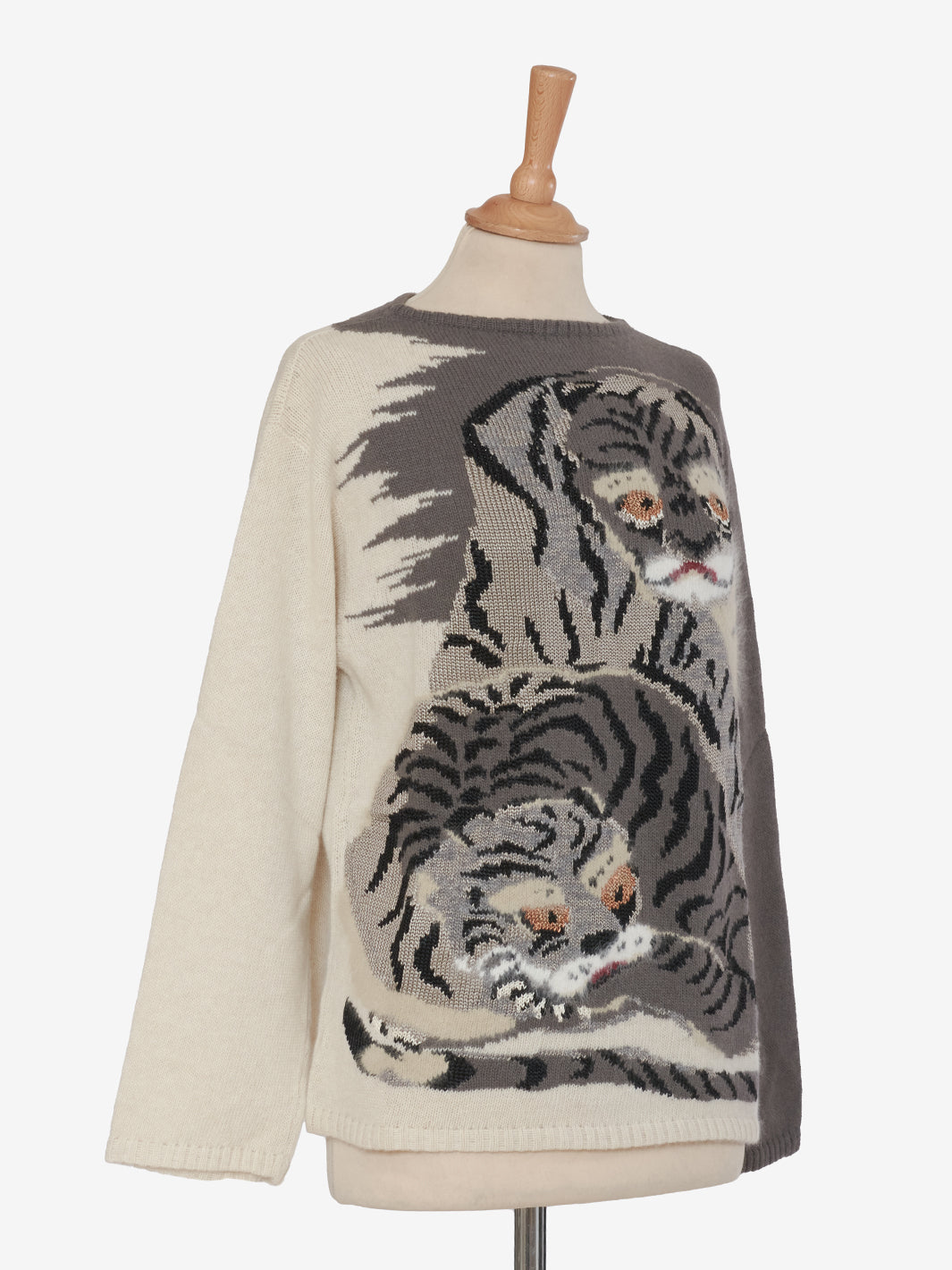 Krizia Hyena Embroidery Sweater CVM21.90.32D-1  Krizia 