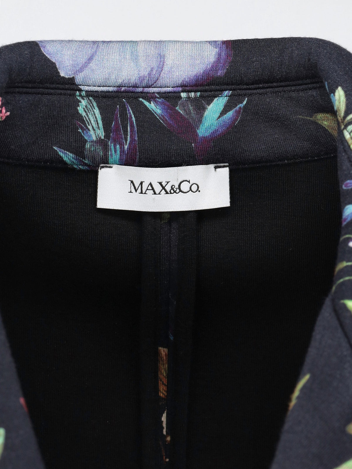 Max & Co. Vintage Floral Textured Long Coat CVM26.22.17  Max & Co 