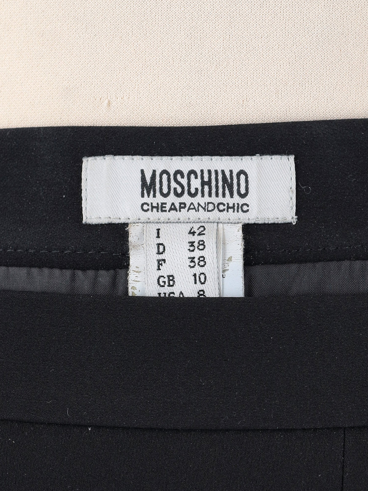 Moschino Classic Pencil Skirt W2926.33  Moschino 