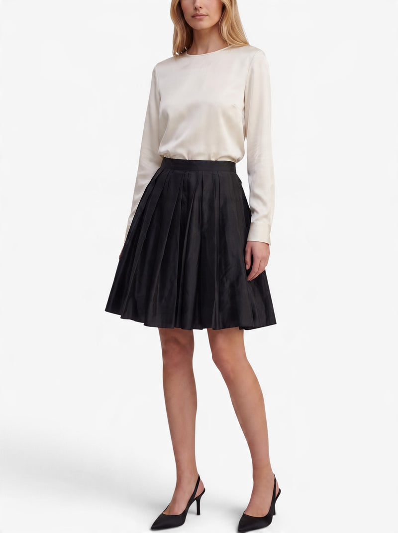 Moschino Cheap and Chic Black Flared Midi Skirt W191026.8  Moschino Cheap And Chic 