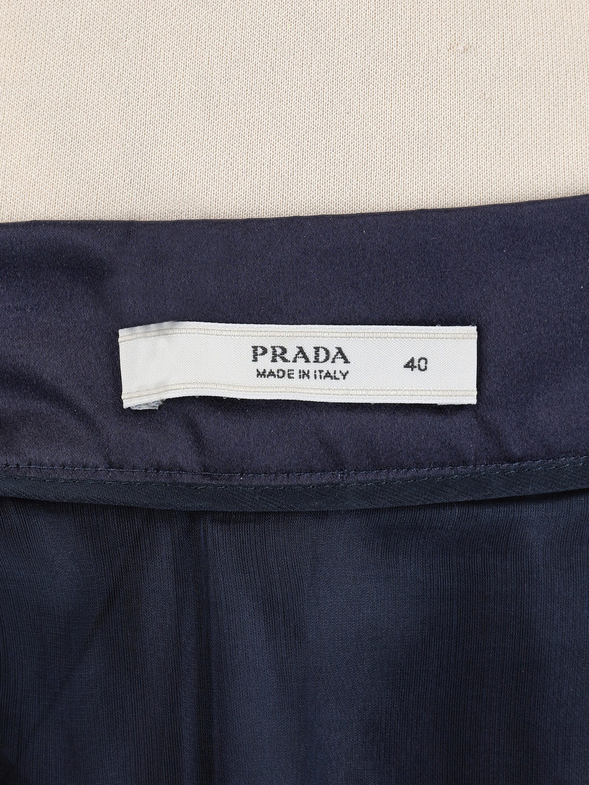 Prada Silk Midi Skirt with Bow Detail W2926.30  Prada 