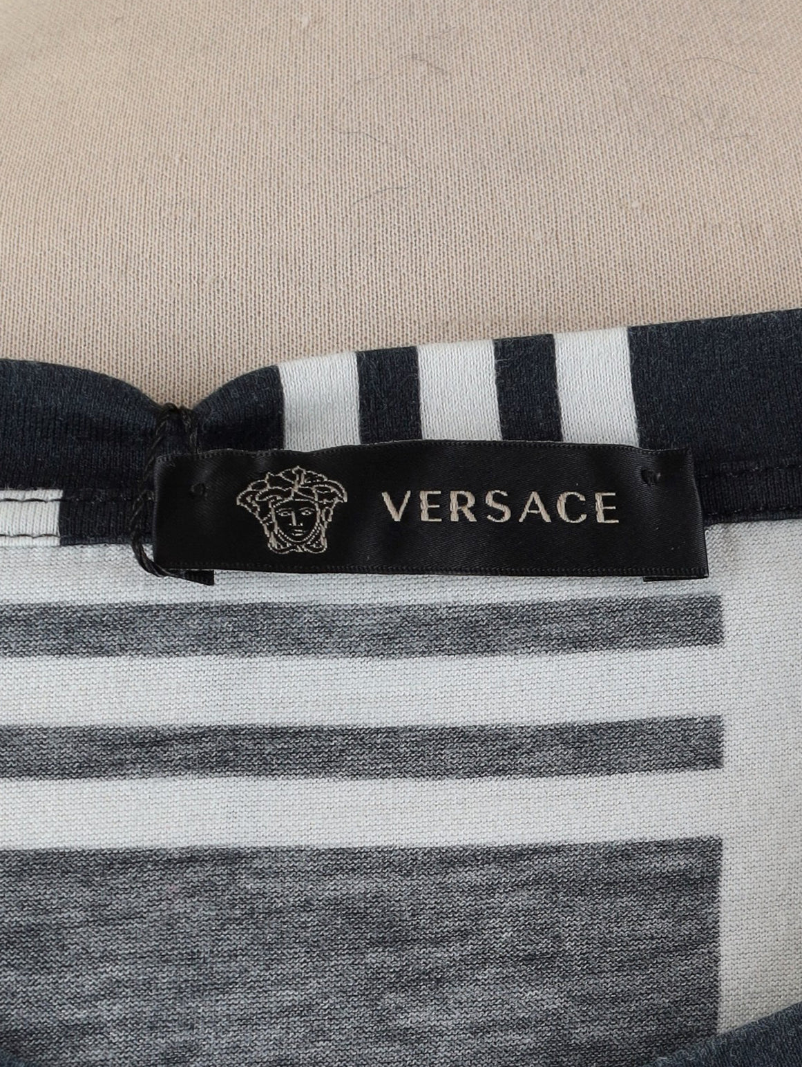 Versace Vintage Medusa Graphic T-Shirt MR12926.21  Versace 