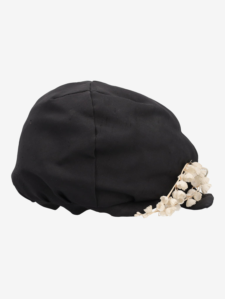 Vintage Black Silk Cloche Hat with Floral Detail M1401171  Vintage 