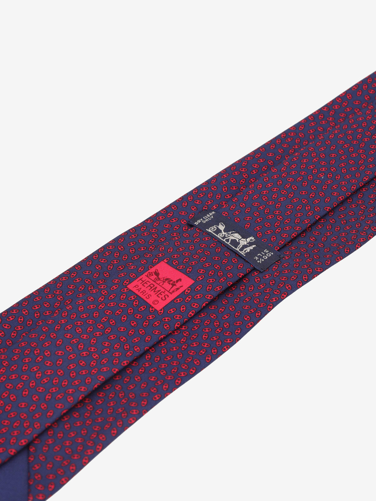 Hermès Silk Tie with Red Motif Pattern W24626.3  Hermès 