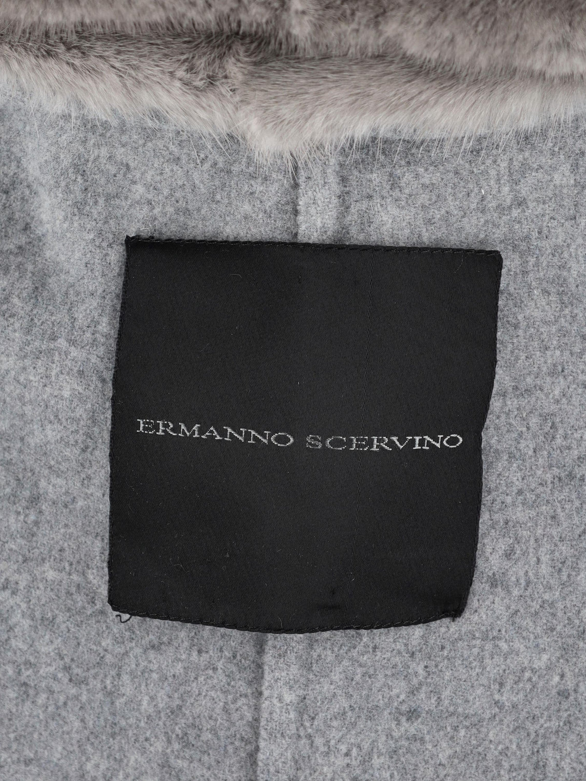 Ermanno Scervino Wool & Cashmere Coat with Mink Collar CVM26.22.65  Ermanno Scervino 