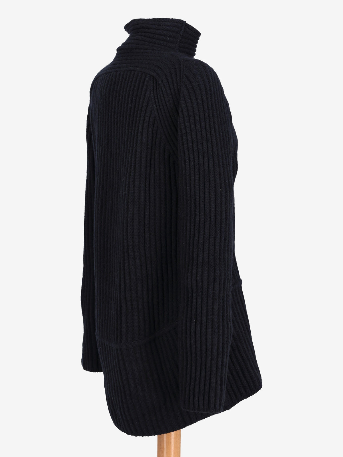 Gianfranco Ferré Wool Sweater. W2511.83  Gianfranco Ferré 