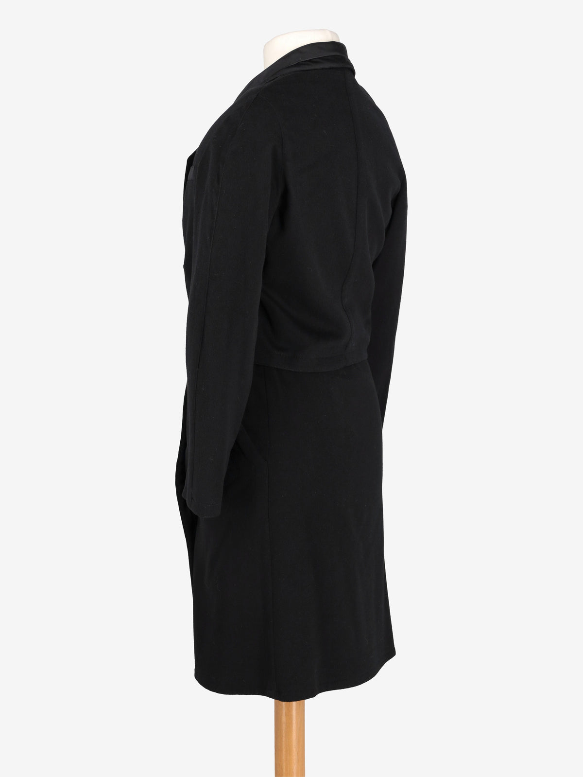 Gianni Versace Suit CVM23.67.19  Gianni Versace 