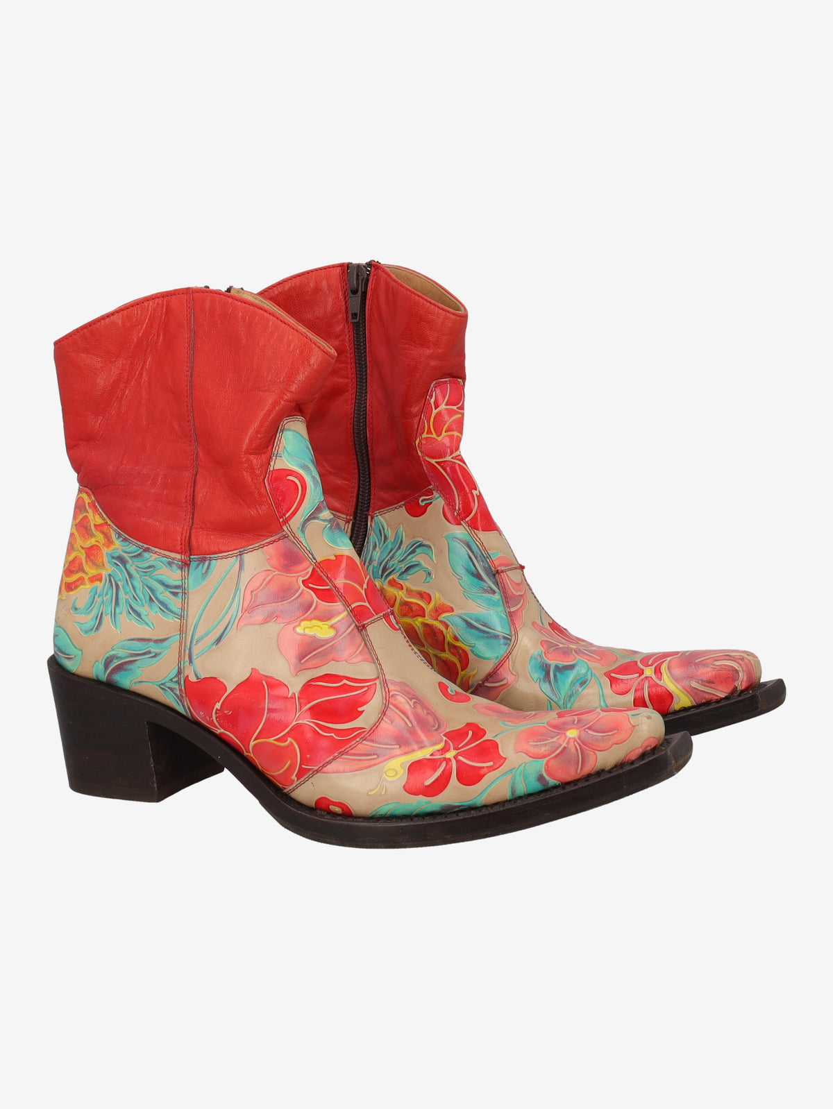 Cowboy Ankle Boots in Red Leather with a Pattern of Flowers W7426.63  Vintage 