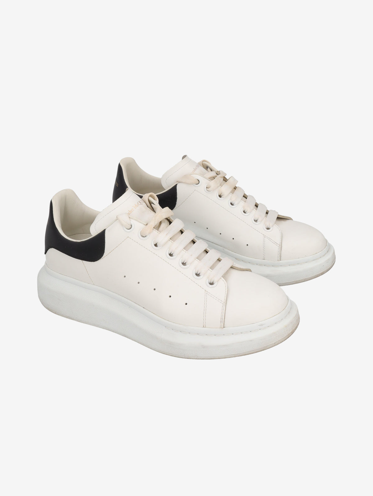 Alexander McQueen Oversized Sneaker W21112522  Alexander McQueen 