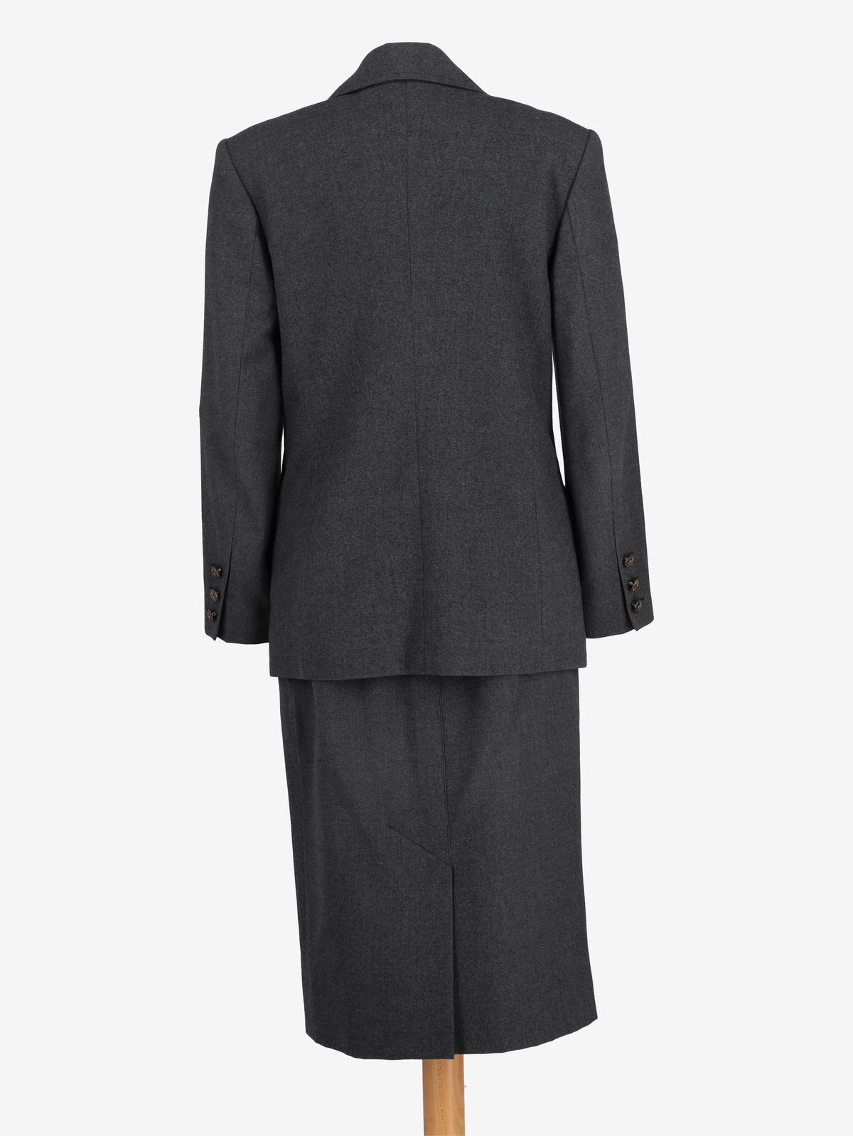 Hermès Suit MR251125.8  Hermès 