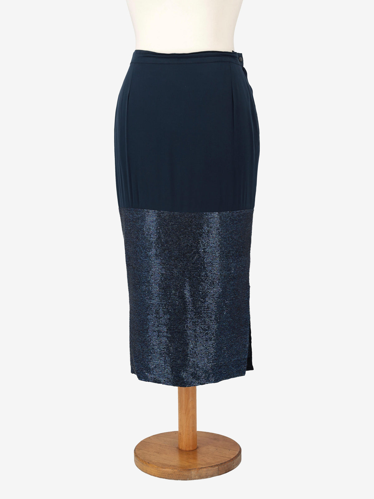 Gianfranco Ferré Blue Navy Beaded Suit WCV041224.91  Gianfranco Ferré 