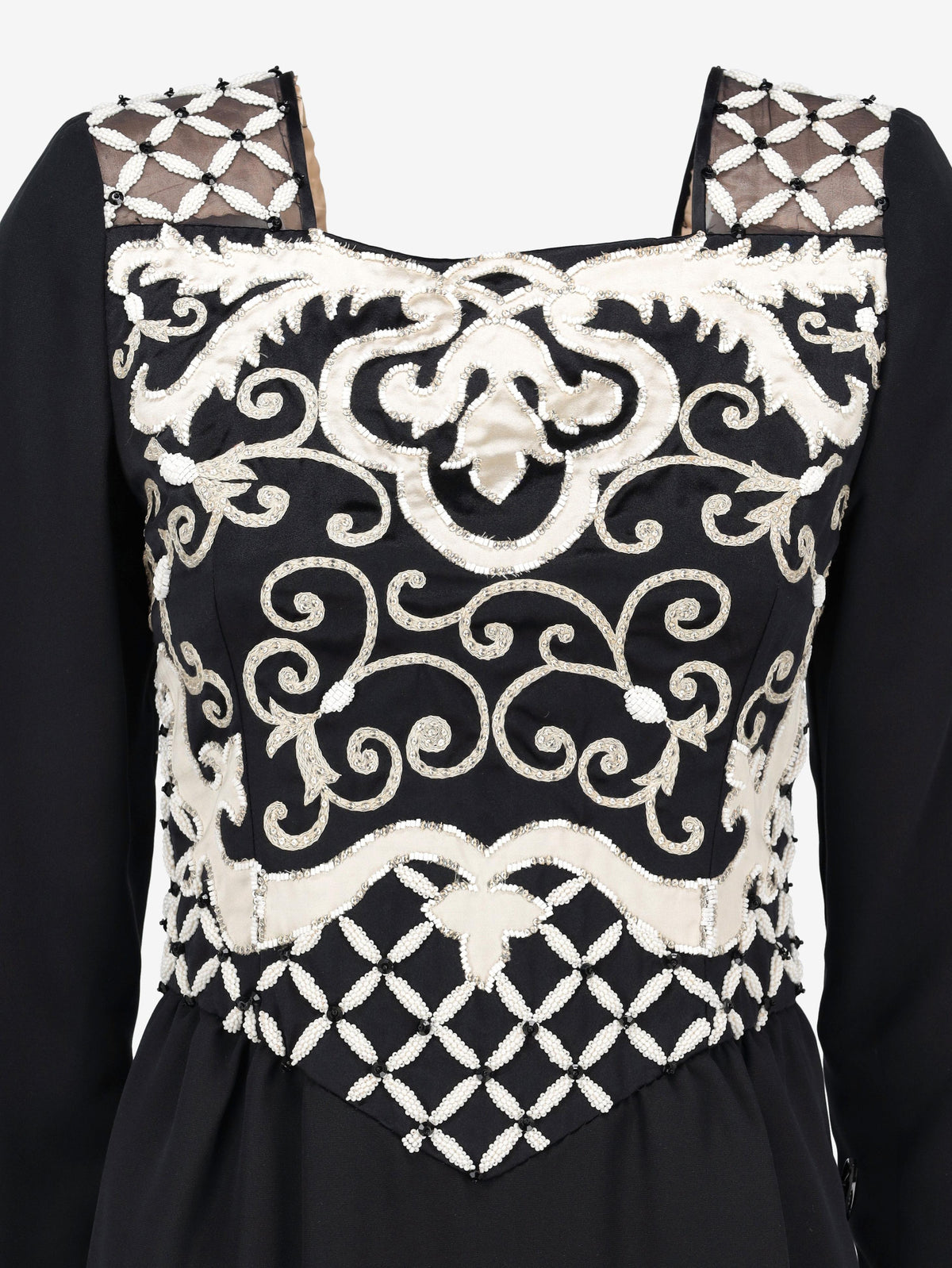 Valentino 1980s Dress in Black Silk Crepe AR012  Valentino 