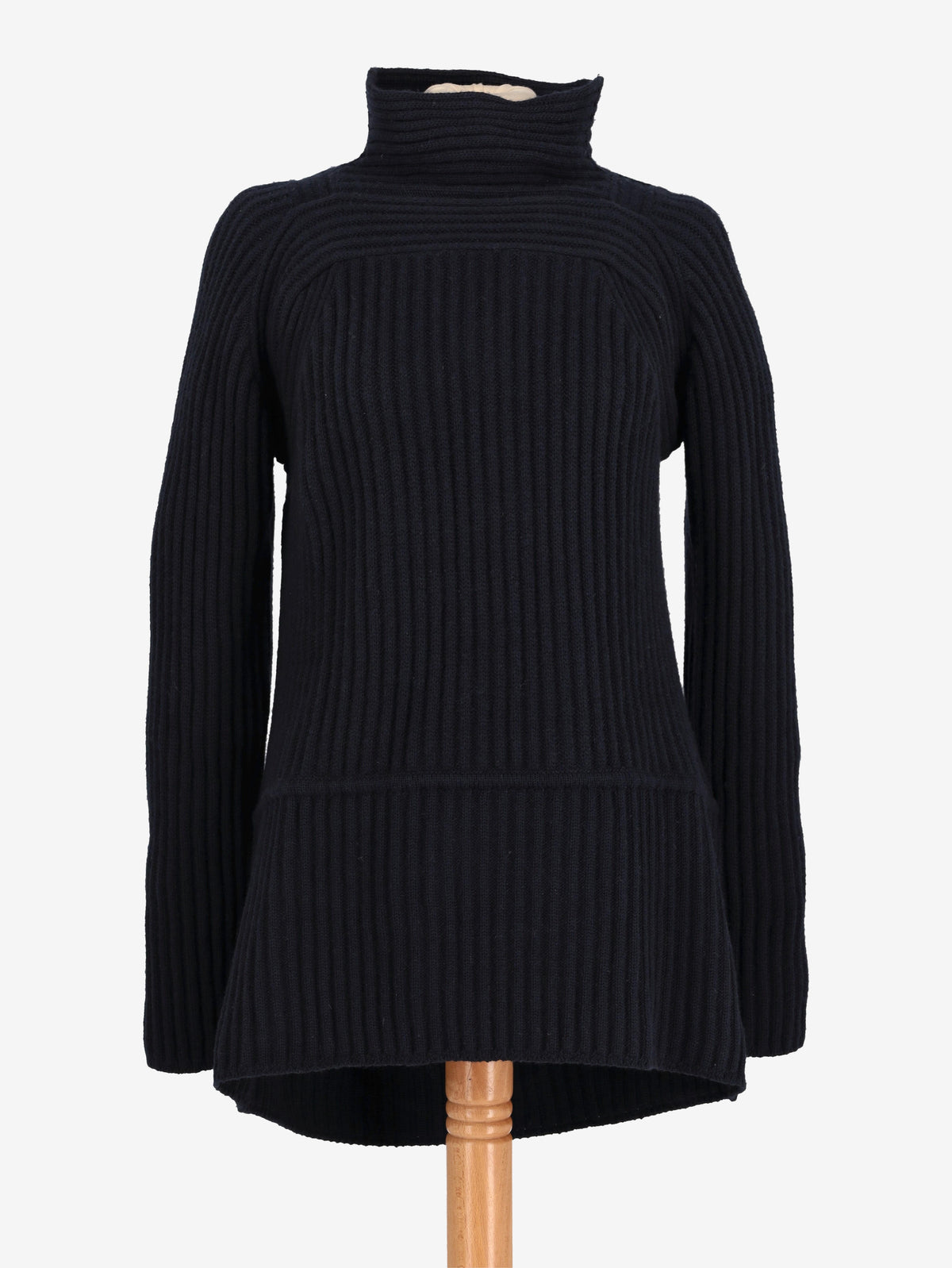 Gianfranco Ferré Wool Sweater. W2511.83  Gianfranco Ferré 