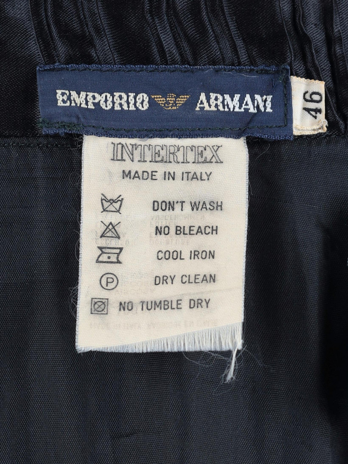 Emporio Armani Long Pleated Skirt W150626.14  Emporio Armani 