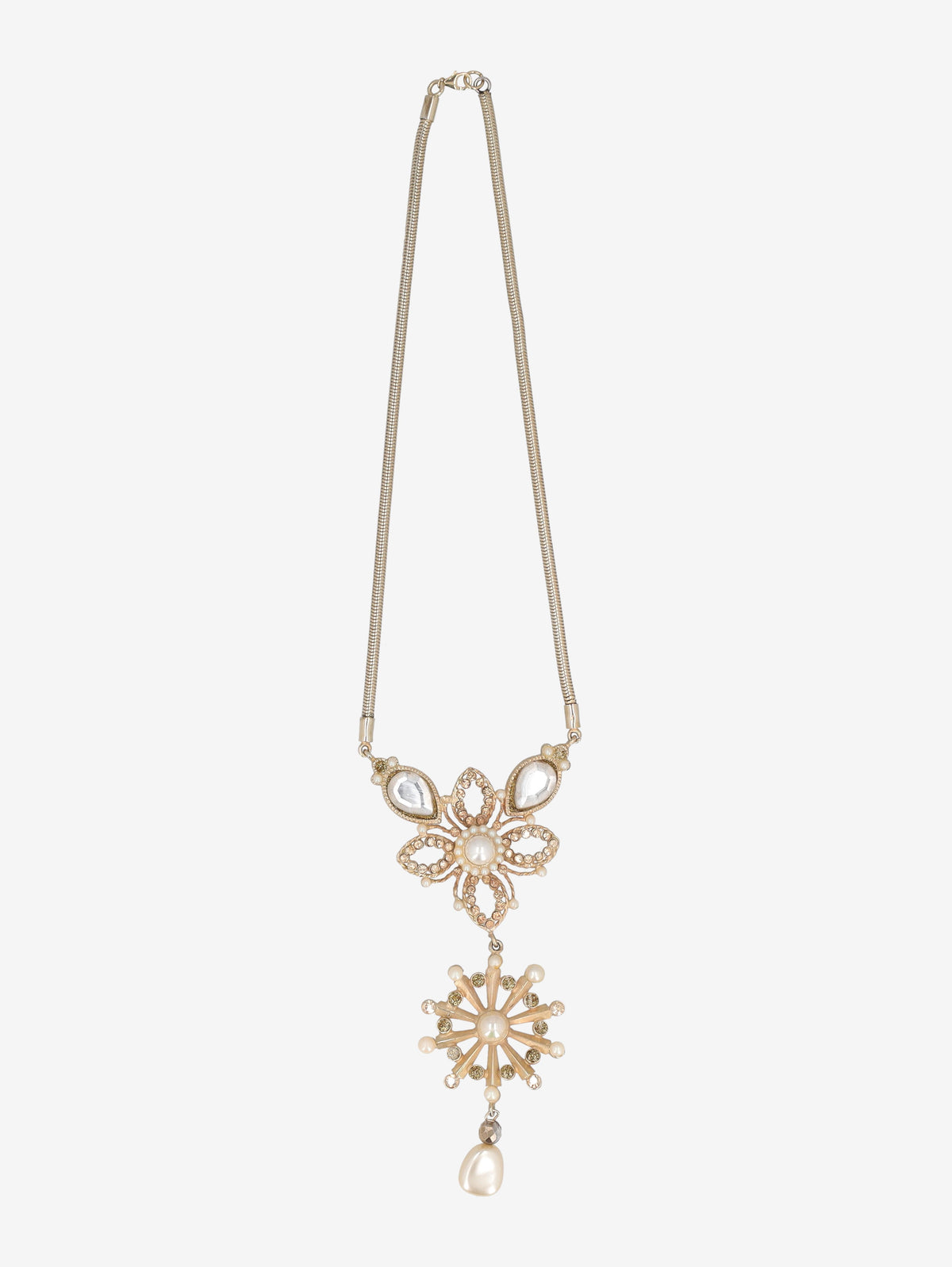 Vintage-Inspired Pearl & Floral Filigree Pendant Necklace W13426.134  Vintage 