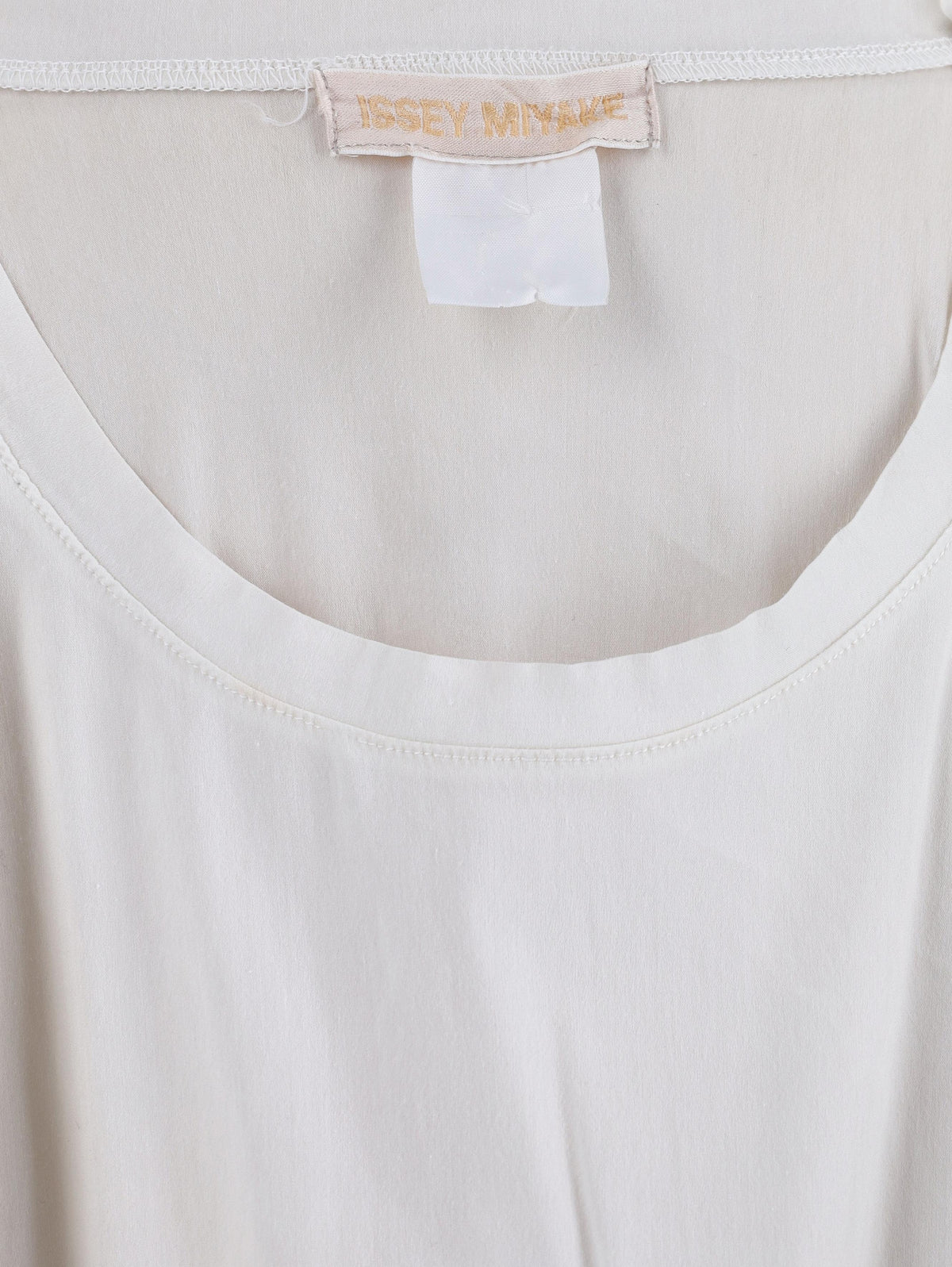 Issey Miyake Tshirt WCV241010175  Issey Miyake 